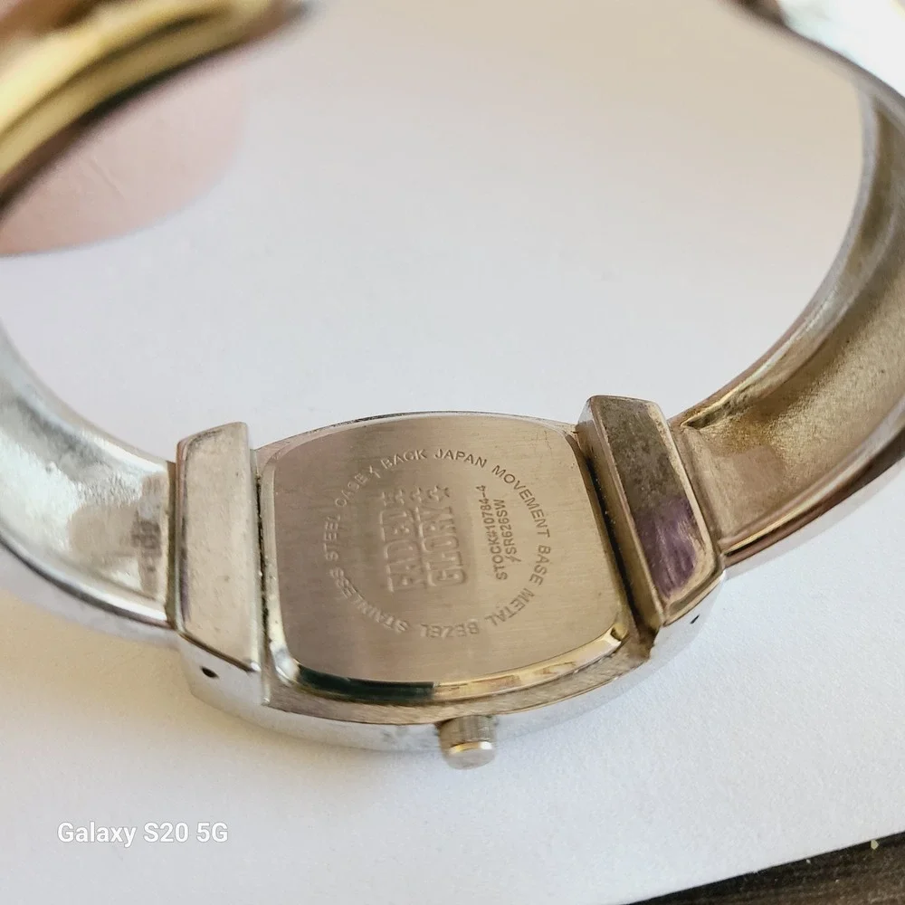 Faded‎ Glory Womens Gold Tone Bangle Cuff Watch Quartz Japan Movement Pre-owned